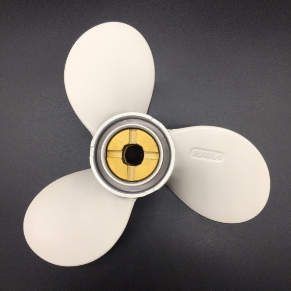 Гребной винт Yamaha 12A-15A (3x9-1/4x10-3/4) (Шпоночный) Гребной винт Yamaha 12A-15A (3x9-1/4x10-3/4) (Шпоночный)