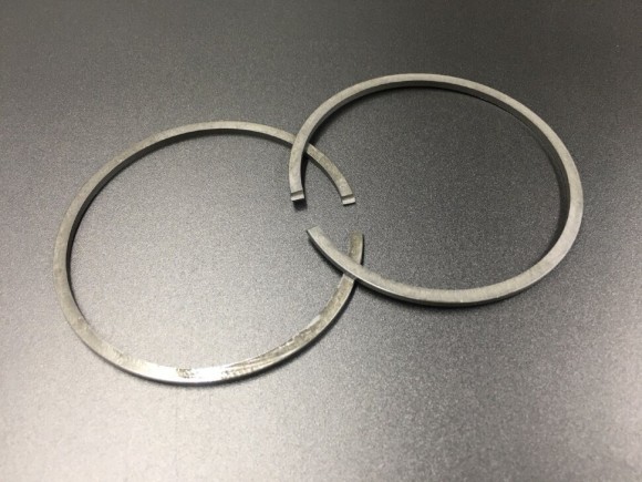 Кольца поршневые, комплект на один поршень Tohatsu 40-50 (STD) (Osaka)