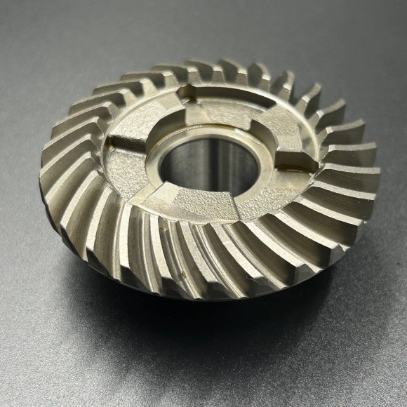 Шестерня заднего хода Yamaha 25-30 (61N-45571-00; 61N-45570-00) (Omax)