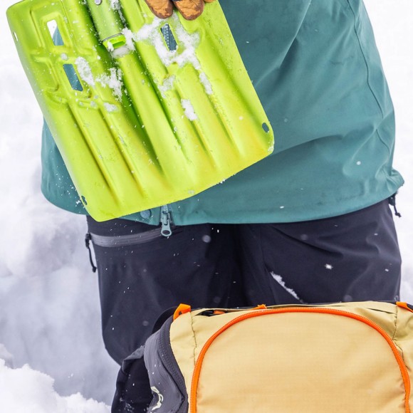 Лопата BCA Dozer 1T UL Green, OS