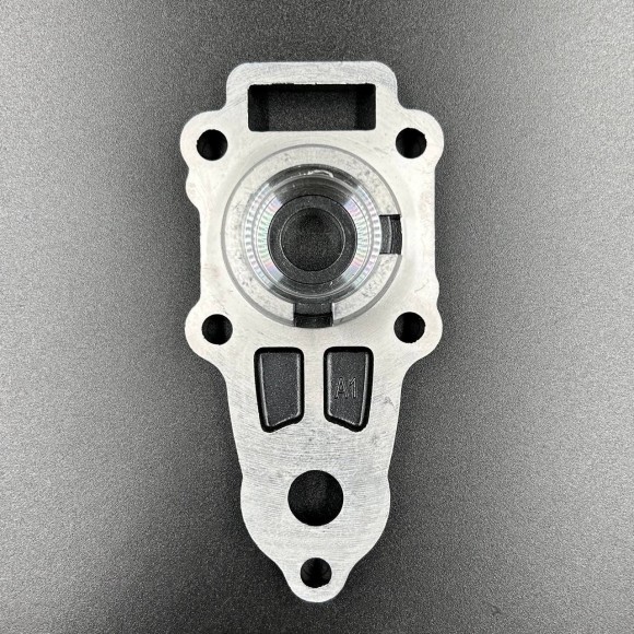 Основание помпы охлаждения Tohatsu 8-9,8/F8-9,8 (F8-04000102, 3B2-65017-0/3V1-65017-0) (PREMARINE) Основание помпы охлаждения Tohatsu 8-9,8/F8-9,8 (F8-04000102, 3B2-65017-0/3V1-65017-0) (PREMARINE)