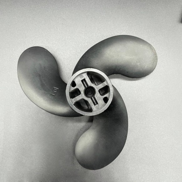 Гребной винт Tohatsu 2.5-3.5 (3x7-1/4x6) (Пластик)