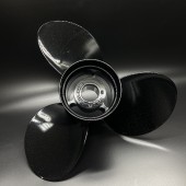 Гребной винт Mercury Black Max (15-1/4х15R) Гребной винт Mercury Black Max (15-1/4х15R)