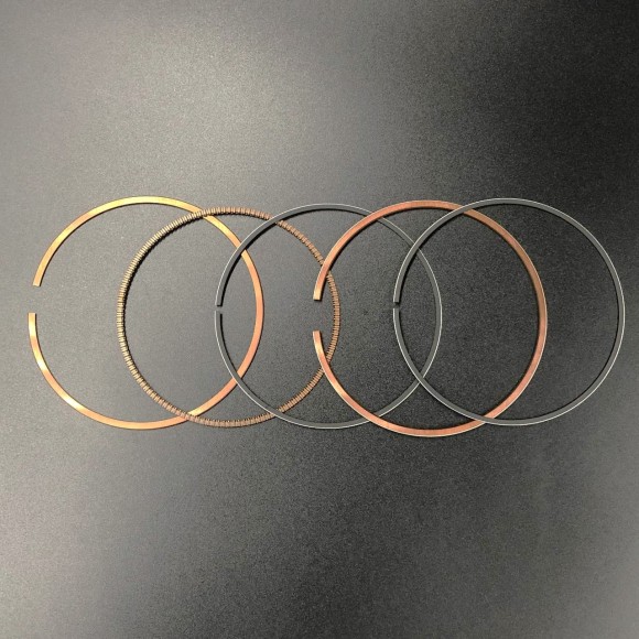 Кольца поршневые Yamaha VK 10 (8KH-11603-02) (Yamaha) Кольца поршневые Yamaha VK 10 (8KH-11603-02) (Yamaha)