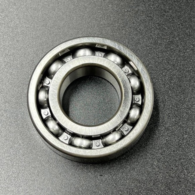 Подшипник шариковый Yamaha 9.9-15 (25x52x15) (Omax)