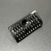 Решетка крышки водозаборника, левая Yamaha 75-90 (Yamaha)