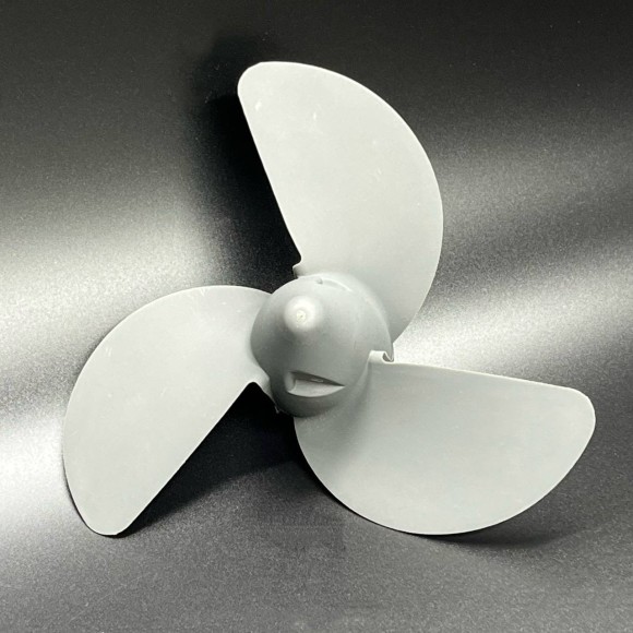 Гребной винт Honda BF2 (3x7-1/4x4-3/4) Гребной винт Honda BF2 (3x7-1/4x4-3/4)