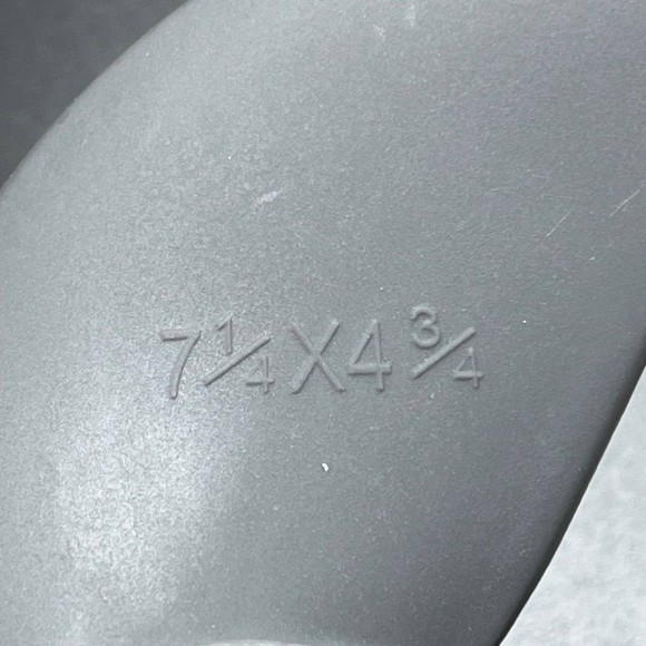 Гребной винт Honda BF2 (3x7-1/4x4-3/4) Гребной винт Honda BF2 (3x7-1/4x4-3/4)