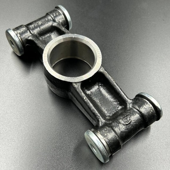 Кулак заднего колеса без подшипника для ATV 500/600800 (ZIBO)