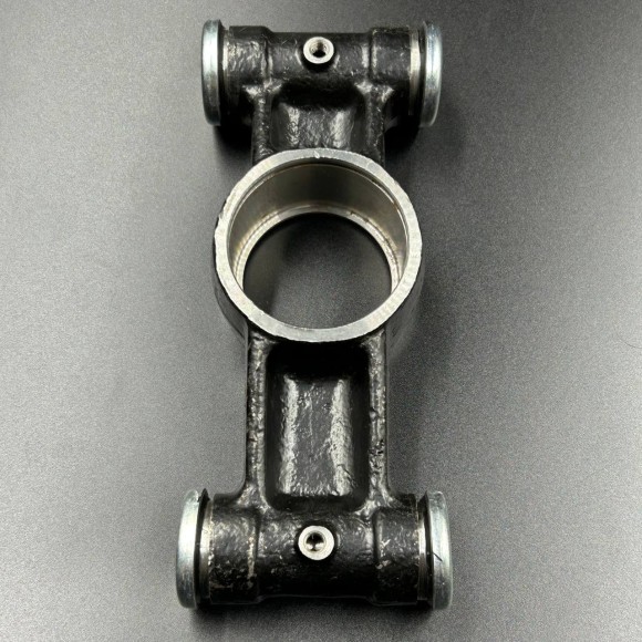 Кулак заднего колеса без подшипника для ATV 500/600800 (ZIBO)