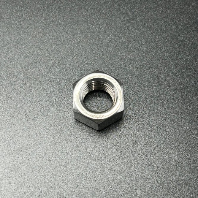 Гайка стальная диам. 9 мм NUT (Quicksilver)
