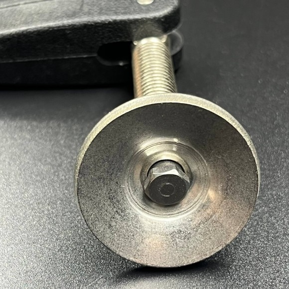 Винт струбцины в сборе Mercury 2.5-5 (JSP) Винт струбцины в сборе Mercury 2.5-5 (JSP)