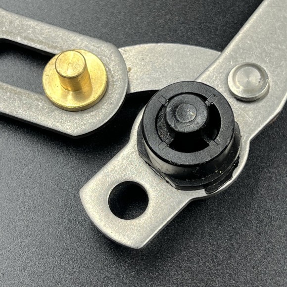 Механизм пульта д/у Yamaha (Толкающий) (PWB) Механизм пульта д/у Yamaha (Толкающий) (PWB)