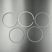 Кольца поршневые, комплект на один поршень Yamaha F9.9-15 (STD) (Yamaha) Кольца поршневые, комплект на один поршень Yamaha F9.9-15 (STD) (Yamaha)