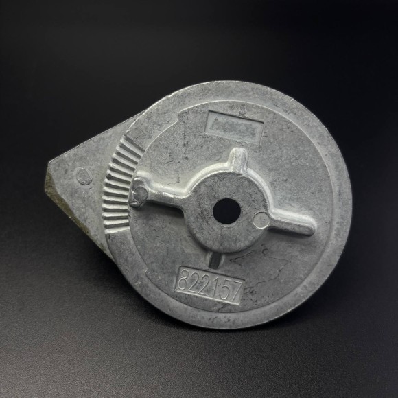 Анод редуктора Mercury 40-50 (Цинковый) (822157C 2) (WUHU)