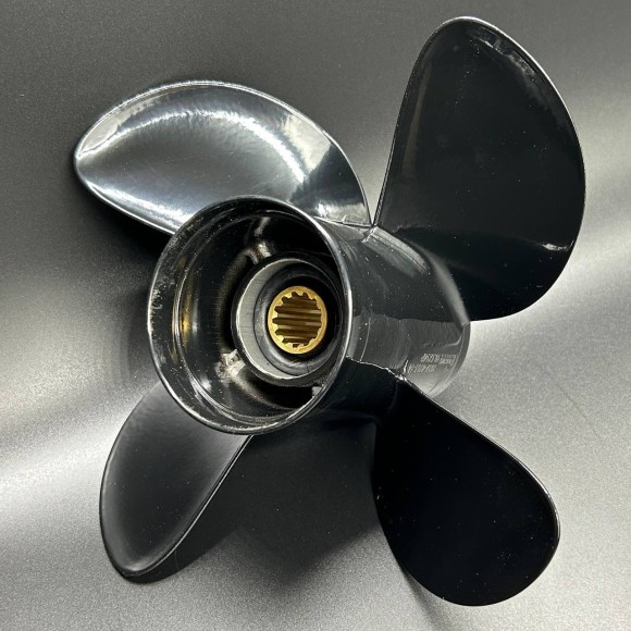 Гребной винт Suzuki DT40-DT65, DF40-DF50, DF40A-DF60A (4X10.3X14) (Polastorm) Гребной винт Suzuki DT40-DT65, DF40-DF50, DF40A-DF60A (4X10.3X14) (Polastorm)