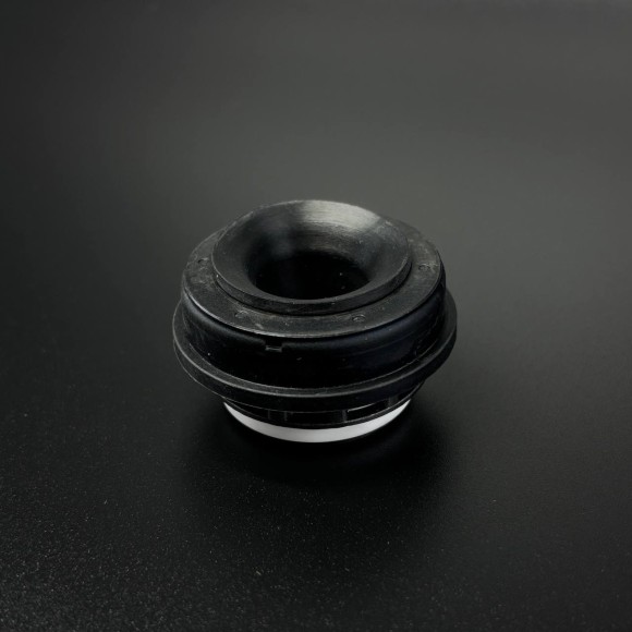 Сальник помпы MERCRUISER D2.8/3.0/3.6/4.2L; CMD 2.8/4.2L (816817) (Quicksilver)