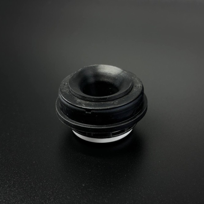 Сальник помпы MERCRUISER D2.8/3.0/3.6/4.2L; CMD 2.8/4.2L (816817) (Quicksilver)