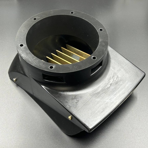 Водозаборник Средняя серия 1326 (С крыльями) (серый) (VEZDEHOD) Водозаборник Средняя серия 1326 (С крыльями) (серый) (VEZDEHOD)