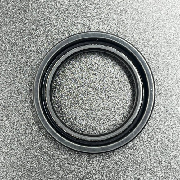 Сальник Yamaha (93101-30M33) (30x42x6) (Yamaha)