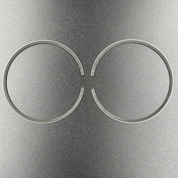 Кольца поршневые, комплект на один поршень Yamaha Viking 540 (+0.50mm) (Osaka)