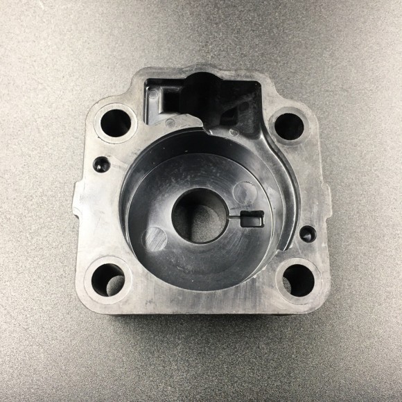 Корпус помпы охлаждения Tohatsu 40-50(TLDI) (3C8-65016-1) (Tohatsu) Корпус помпы охлаждения Tohatsu 40-50(TLDI) (3C8-65016-1) (Tohatsu)