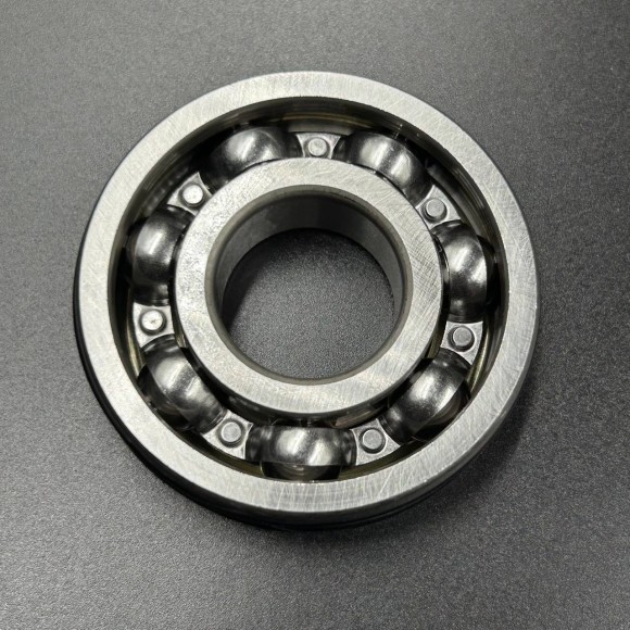 Подшипник шариковый Yamaha 40-50 (25x62x17) (Premarine) Подшипник шариковый Yamaha 40-50 (25x62x17) (Premarine)