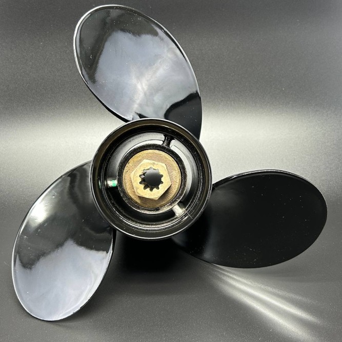 Гребной винт Mercury 25-70 (3x10-3/8x13) Black Max (Mercury)