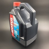 Масло Motul Outboard Tech (10w-40) (4х тактное) (5л) Масло Motul Outboard Tech (10w-40) (4х тактное) (5л)