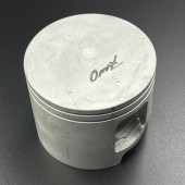 Поршень Yamaha 150-225 (S) (STD) (Omax) (УЦЕНКА) Поршень Yamaha 150-225 (S) (STD) (Omax) (УЦЕНКА)