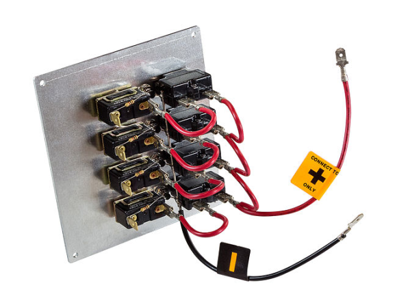 Панель бортового питания 4 переключателя, автоматы Панель бортового питания 4 переключателя, автоматы
