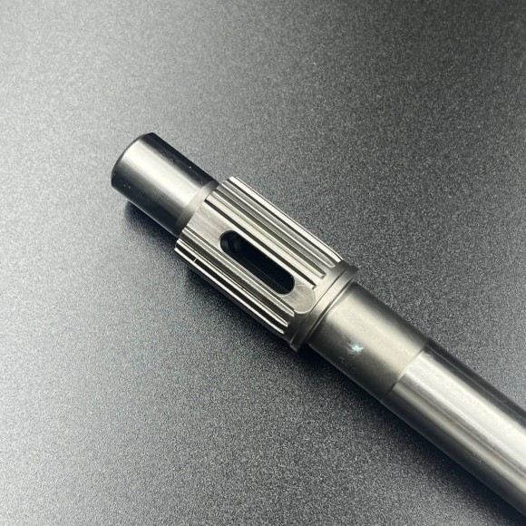 Вал гребной Suzuki DT9.9-15, DF9.9-20(A) (Suzuki) Вал гребной Suzuki DT9.9-15, DF9.9-20(A) (Suzuki)