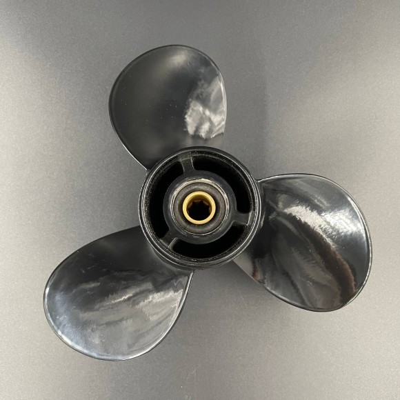 Гребной винт Mercury 6-15 Sema (3х9-1/4х12) (Polastorm) Гребной винт Mercury 6-15 Sema (3х9-1/4х12) (Polastorm)