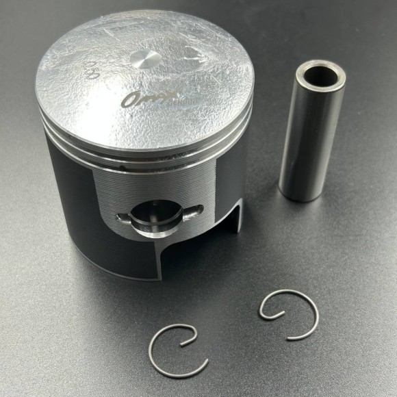 Набор поршень + кольца Suzuki DT40 (0.50mm) (Omax) Набор поршень + кольца Suzuki DT40 (0.50mm) (Omax)