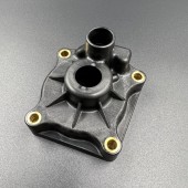 Корпус помпы охлаждения Suzuki DF20-25(V-twin) (Suzuki)