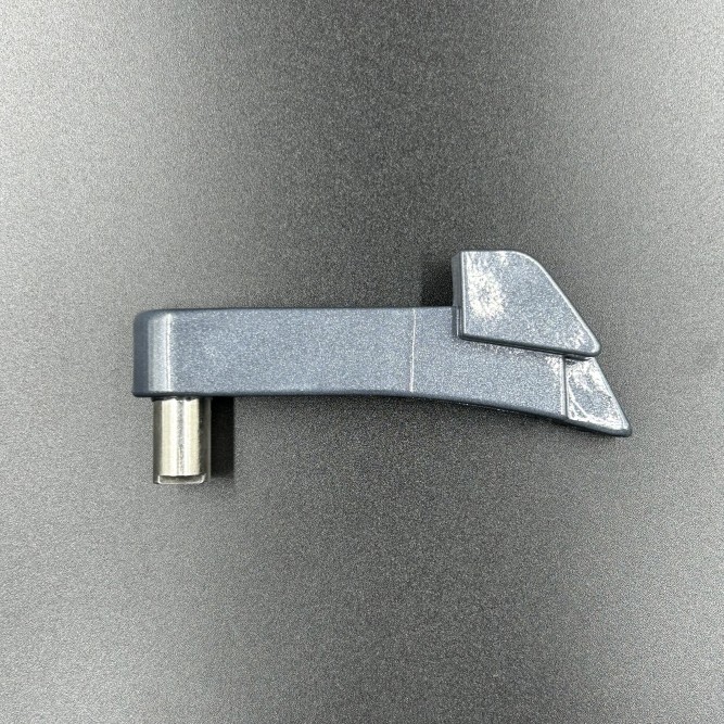 Ручка замка капота Yamaha 40X (PREMARINE)
