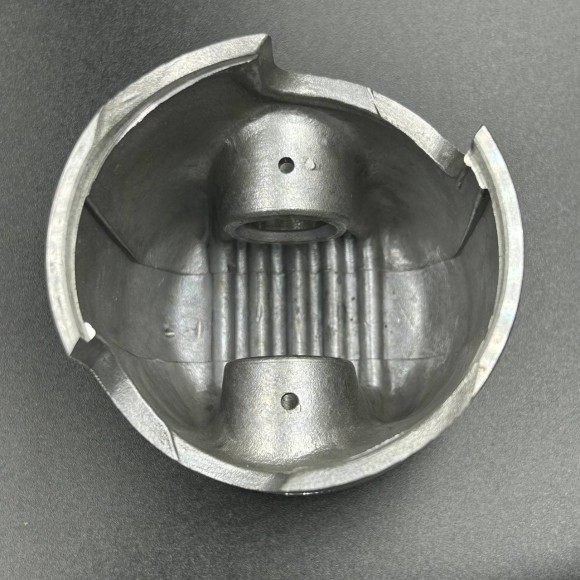 Поршень Suzuki DT35-40 (STD) (Omax)