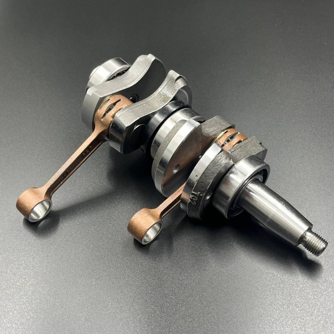 Коленчатый вал Suzuki DT15 (YUELANG)