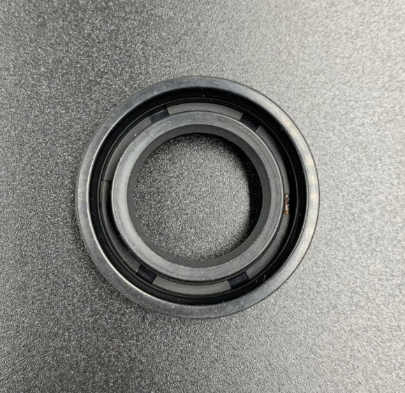 Сальник Tohatsu (101-00121-0; 3AB-00121-0) (25x40x8) (Tohatsu) Сальник Tohatsu (101-00121-0; 3AB-00121-0) (25x40x8) (Tohatsu)