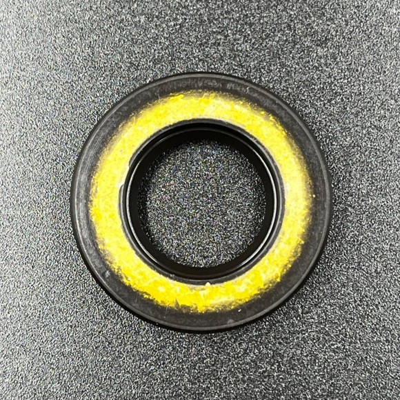 Сальник редуктора Yamaha 93101-16001
