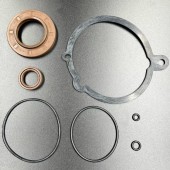 Комплект уплотнений верхнего редуктора Volvo Penta  (JSP)