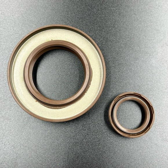 Комплект уплотнений верхнего редуктора Volvo Penta  (JSP)