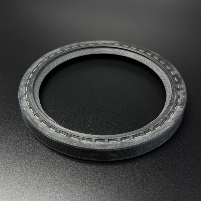 Сальник коленвала MERCRUISER CMD; CMD QSD; D2.8/4.2L (26-884027) (Quicksilver)