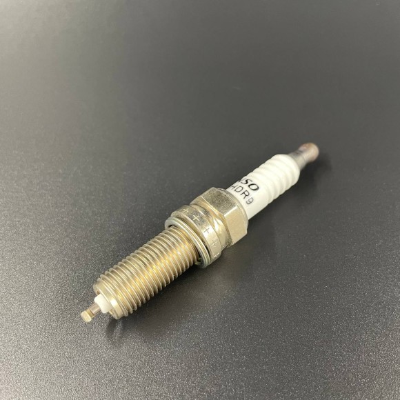 Свеча зажигания 3445 XU22HDR9 (LKR7E) (DENSO) Свеча зажигания 3445 XU22HDR9 (LKR7E) (DENSO)