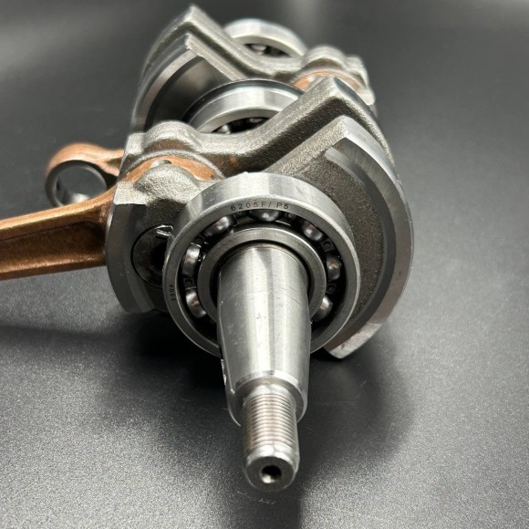 Коленчатый вал Yamaha 9.9-15 (15F-01.06.33.00) (YUELANG)