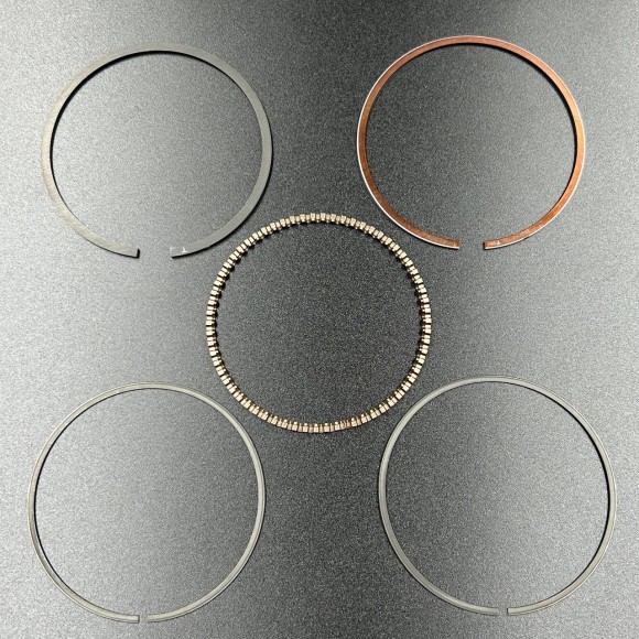 Кольца поршневые, комплект на один поршень Yamaha F20-70 (STD) (67C-11603-00) (Yamaha)