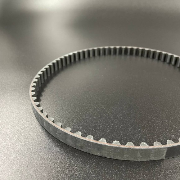 Ремень ГРМ Tohatsu MFS9.9-20 (Tohatsu) Ремень ГРМ Tohatsu MFS9.9-20 (Tohatsu)