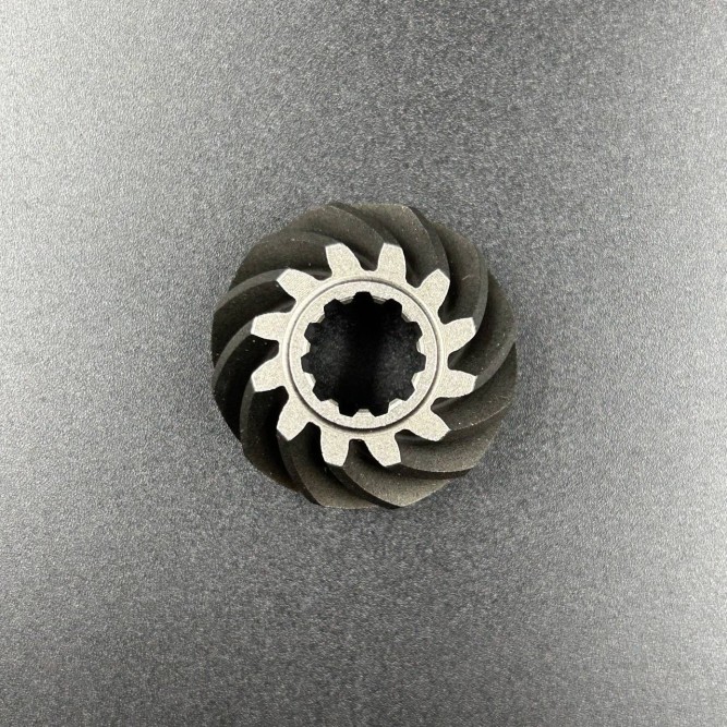 Шестерня вертикального вала (Пиньон) Suzuki DT 9.9-15, DF9.9-15 (57311-93901; 57311-93910) (Omax)