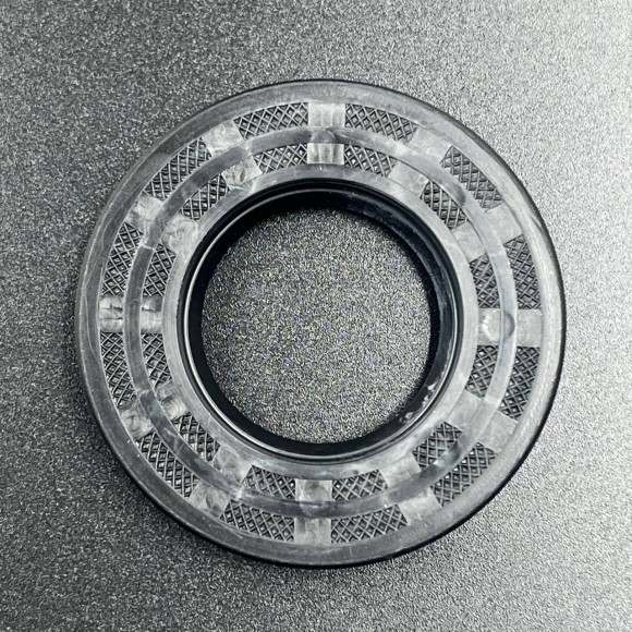 Сальник коленвала Yamaha 93101-25M35 Сальник коленвала Yamaha 93101-25M35