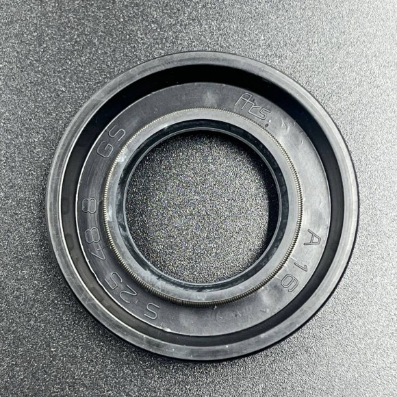 Сальник коленвала Yamaha 93101-25M35 Сальник коленвала Yamaha 93101-25M35